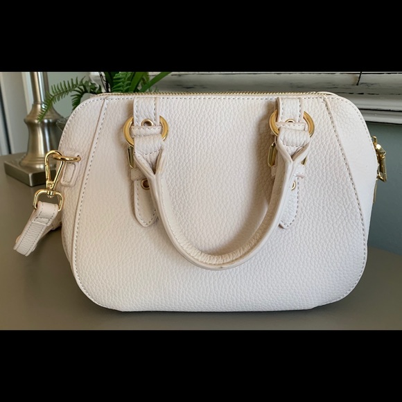 Handbags - Small Light Pink Faux Leather Bag